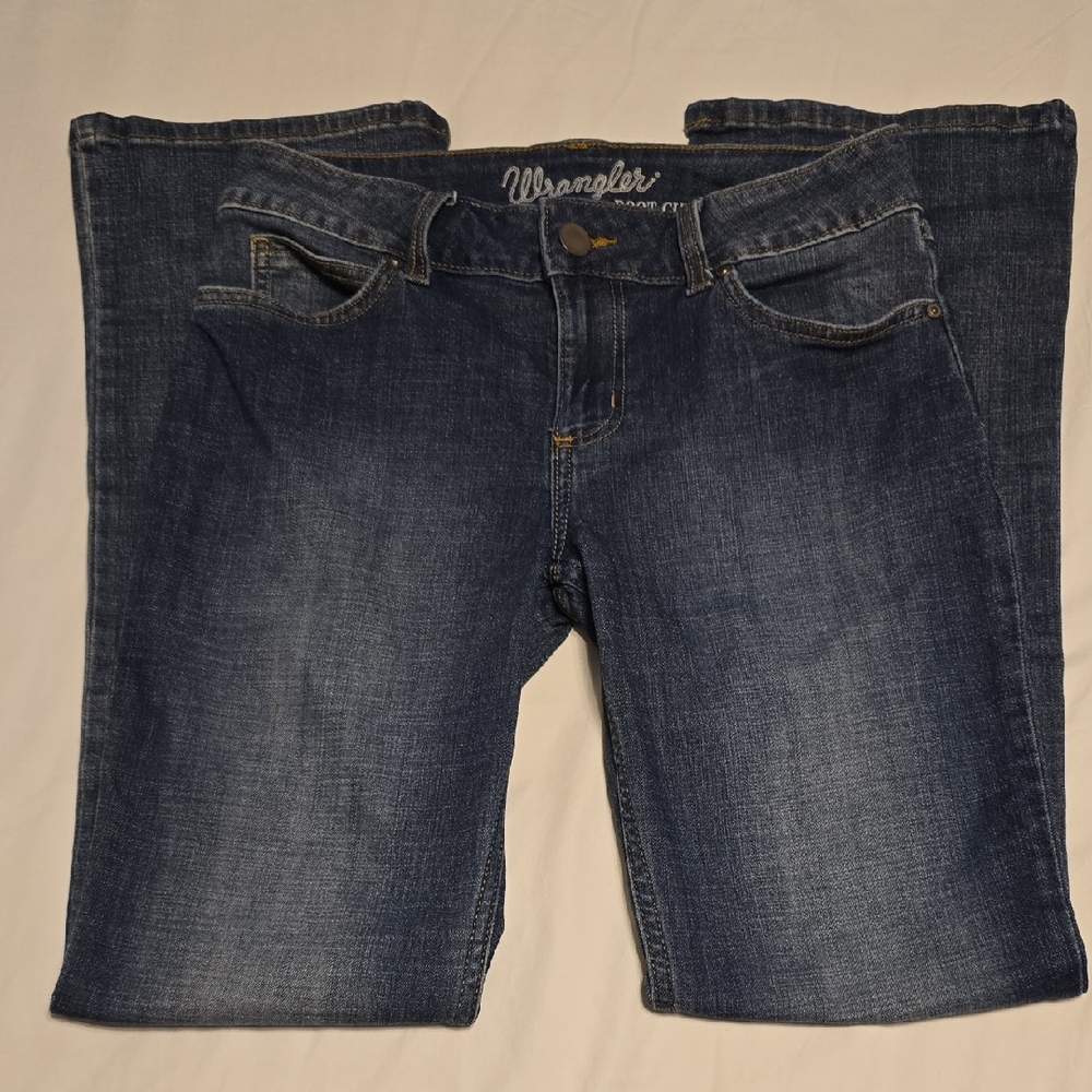 Wrangler Women's Indigo Straight Leg‎ Jeans